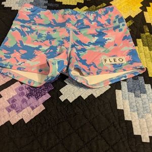 Fleo shorts mid-rise 3.25 inseam